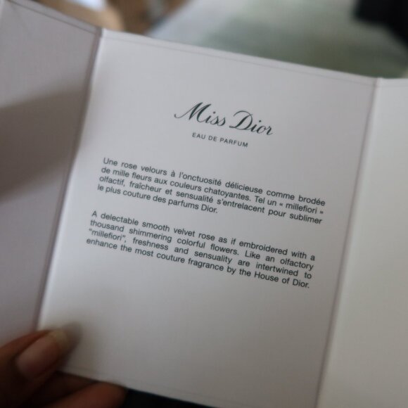 Mini Miss Dior 0.17 Perfume & Body Milk Set - Picture 6 of 6